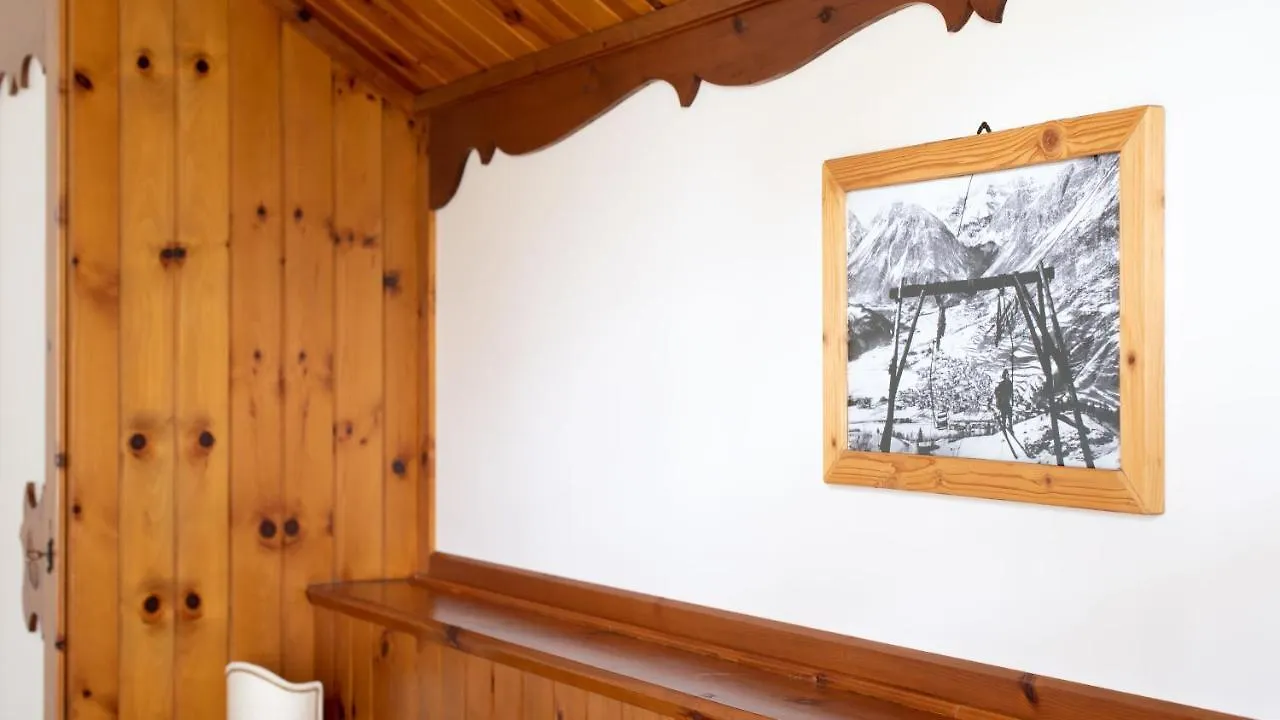 Italianway - Besta 2 Bormio Apartment